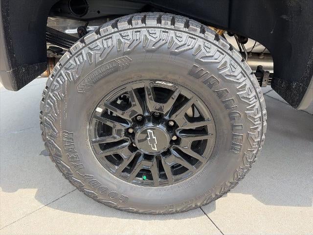 2026 Chevrolet Silverado 2500 HD Crew Cab Standard Box 4-Wheel Drive ZR2
