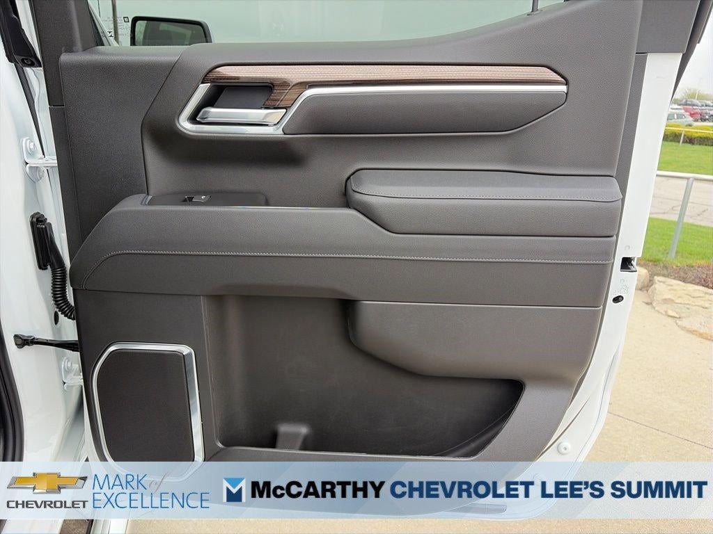 2026 Chevrolet Silverado 1500 Crew Cab Short Box 4-Wheel Drive LT 1LT