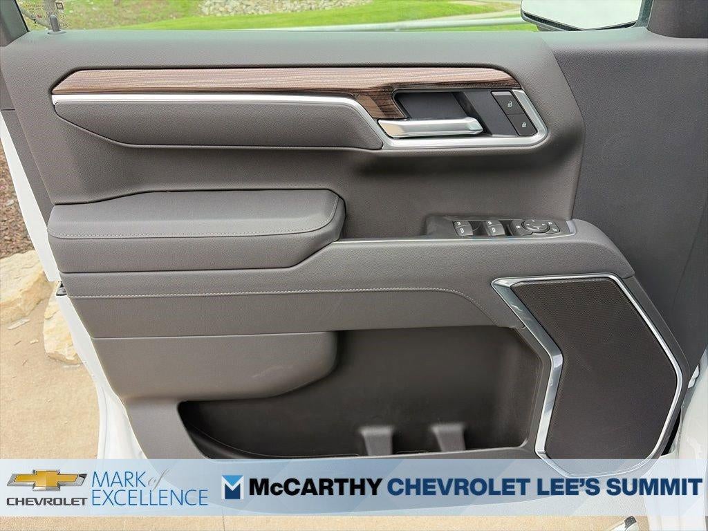 2026 Chevrolet Silverado 1500 Crew Cab Short Box 4-Wheel Drive LT 1LT