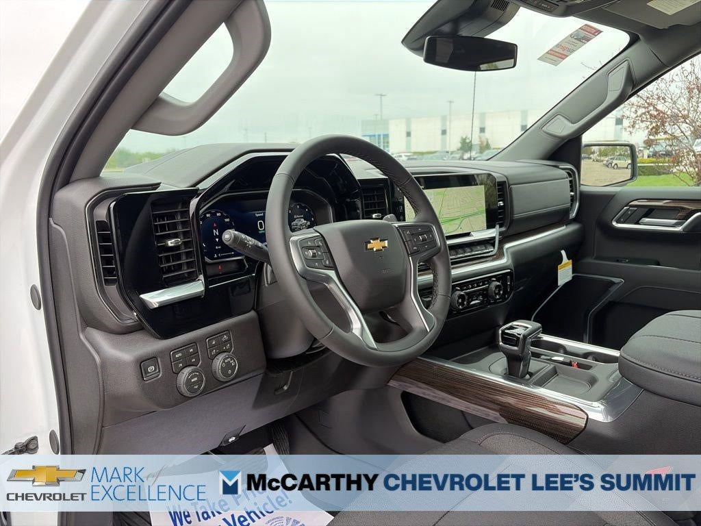 2026 Chevrolet Silverado 1500 Crew Cab Short Box 4-Wheel Drive LT 1LT