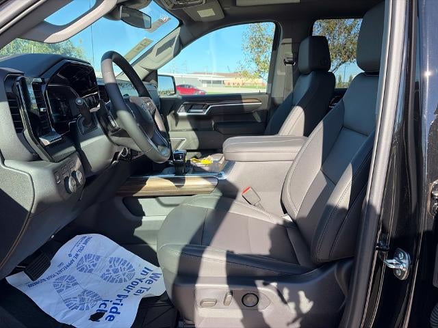 2026 Chevrolet Silverado 1500 Crew Cab Short Box 4-Wheel Drive RST