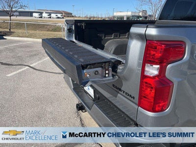 2025 Chevrolet Silverado 1500 Crew Cab Short Box 4-Wheel Drive Custom