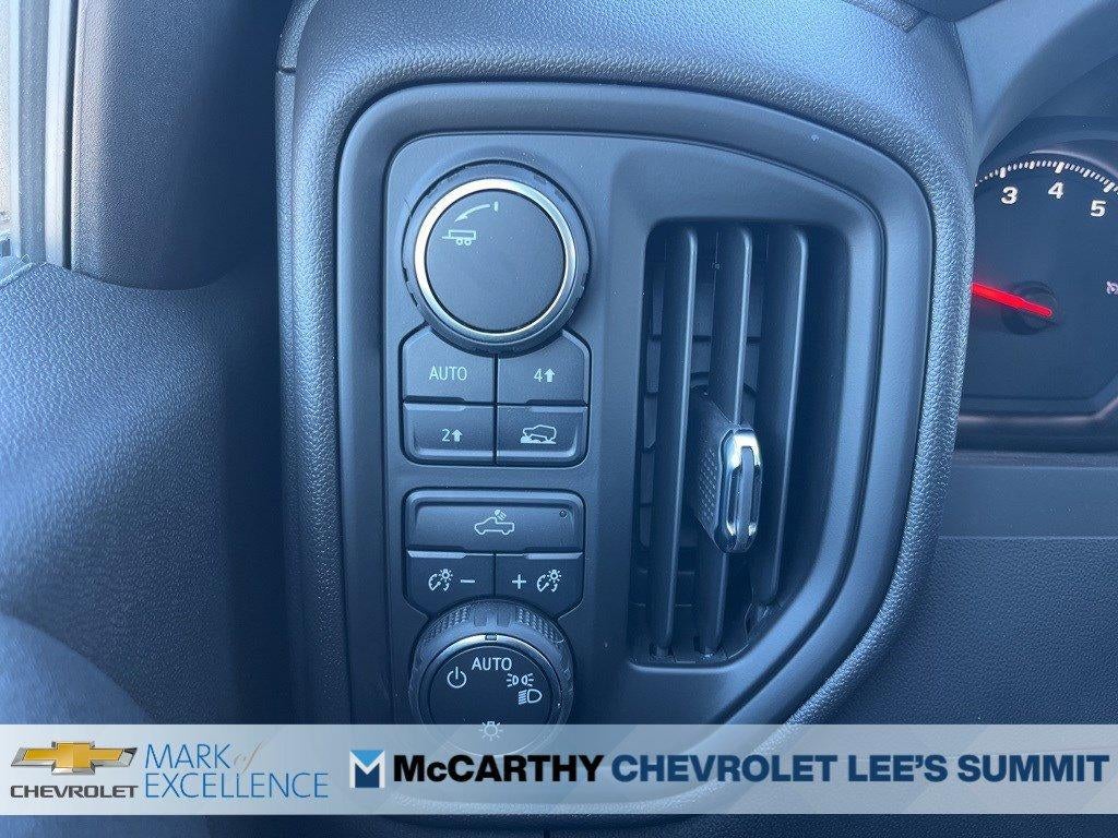 2025 Chevrolet Silverado 1500 Crew Cab Short Box 4-Wheel Drive Custom