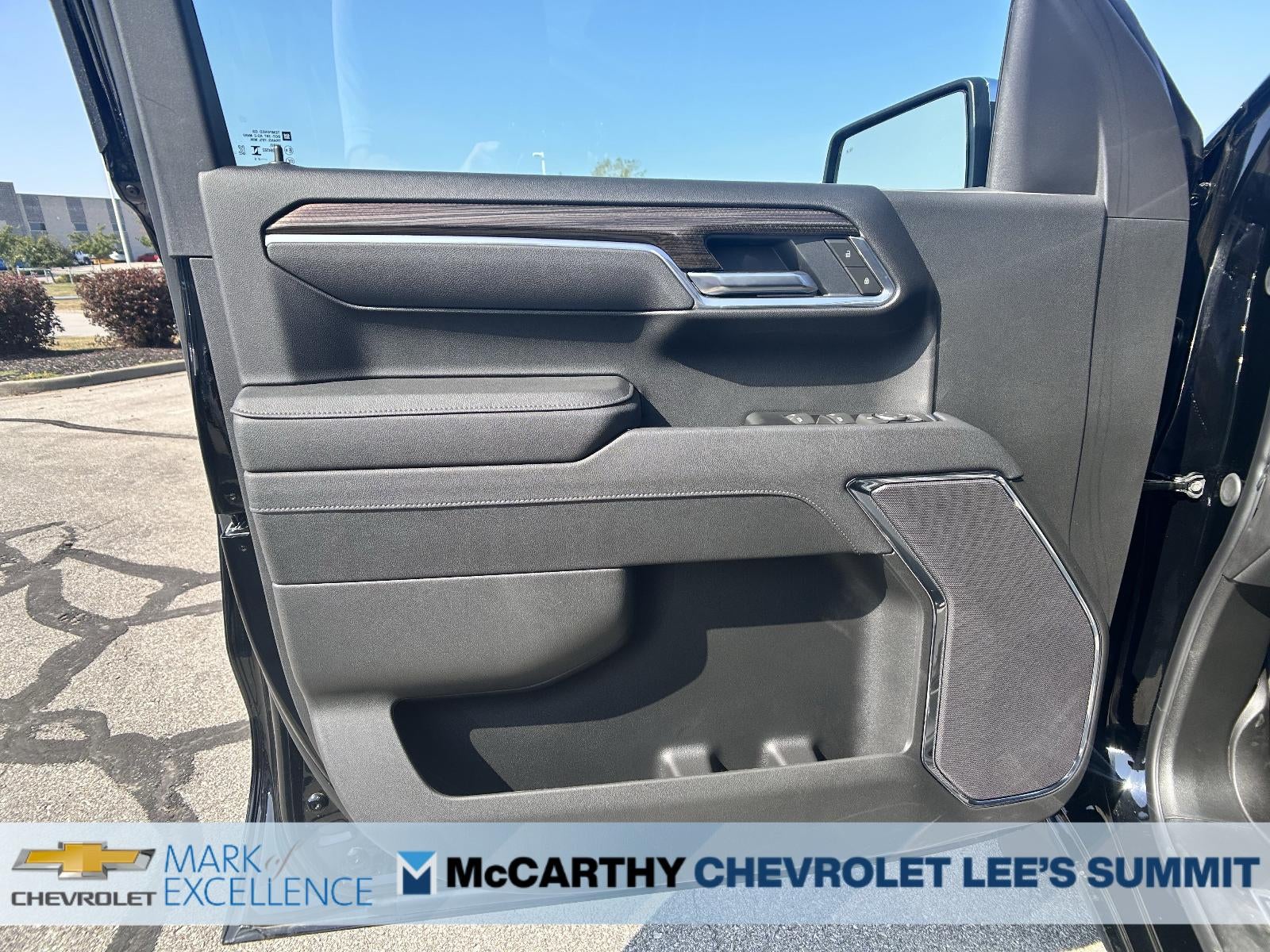 2025 Chevrolet Silverado 1500 Crew Cab Standard Box 4-Wheel Drive LT