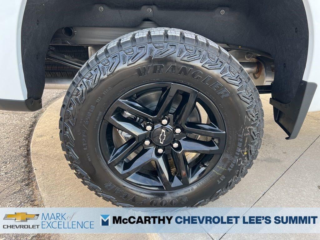 2026 Chevrolet Silverado 1500 Crew Cab Short Box 4-Wheel Drive Custom Trail Boss