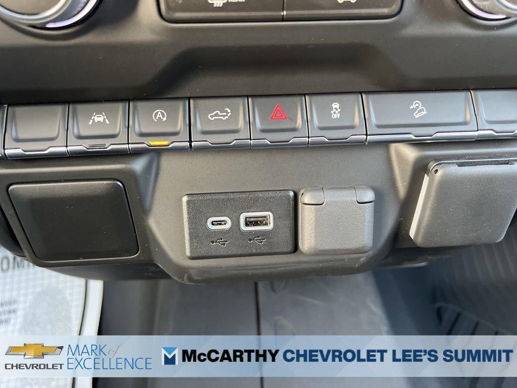 2026 Chevrolet Silverado 1500 Crew Cab Short Box 4-Wheel Drive Custom Trail Boss