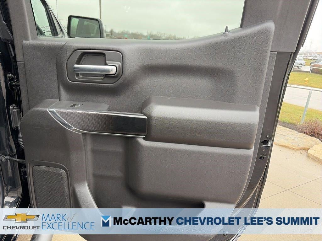 2026 Chevrolet Silverado 1500 Crew Cab Short Box 4-Wheel Drive Custom Trail Boss