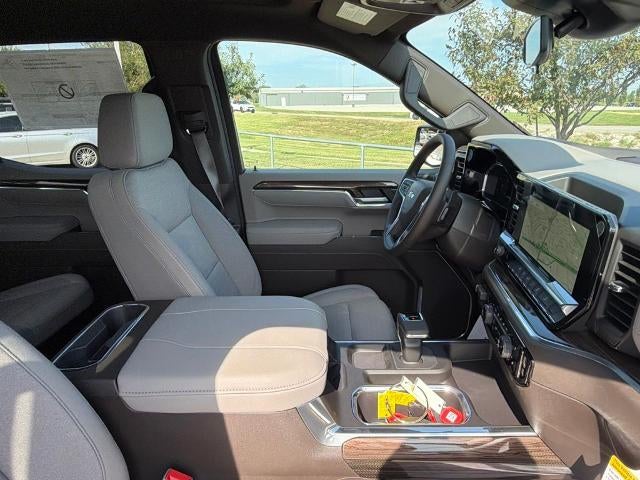 2026 Chevrolet Silverado 1500 Crew Cab Short Box 4-Wheel Drive LT 1LT