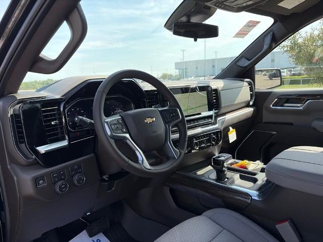 2026 Chevrolet Silverado 1500 Crew Cab Short Box 4-Wheel Drive LT 1LT