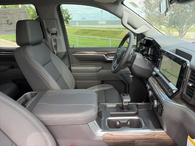 2026 Chevrolet Silverado 1500 Crew Cab Short Box 4-Wheel Drive RST
