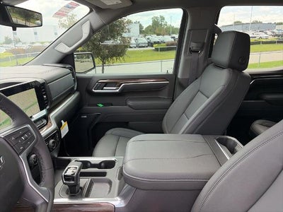 2026 Chevrolet Silverado 1500 Crew Cab Short Box 4-Wheel Drive RST