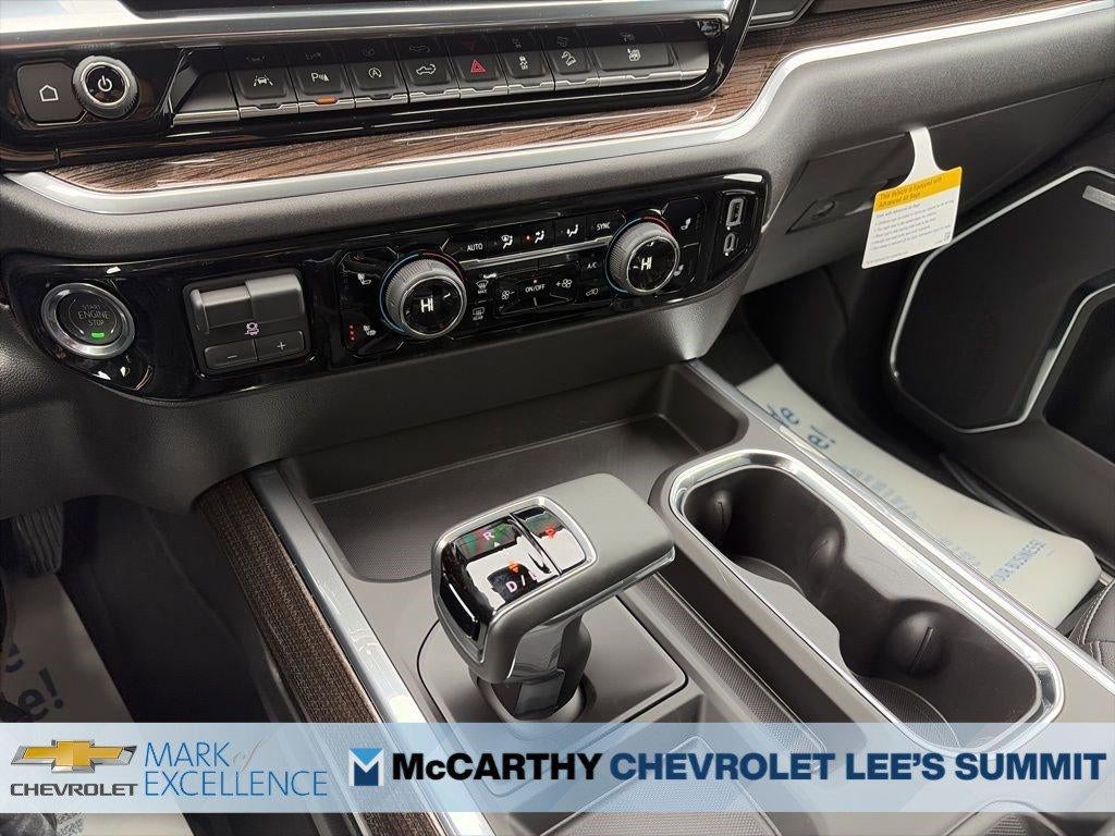 2026 Chevrolet Silverado 1500 Crew Cab Short Box 4-Wheel Drive RST