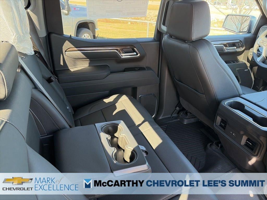 2026 Chevrolet Silverado 1500 Crew Cab Short Box 4-Wheel Drive LT Trail Boss