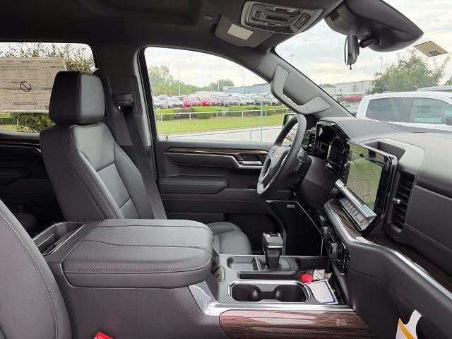 2026 Chevrolet Silverado 1500 Crew Cab Short Box 4-Wheel Drive LT Trail Boss