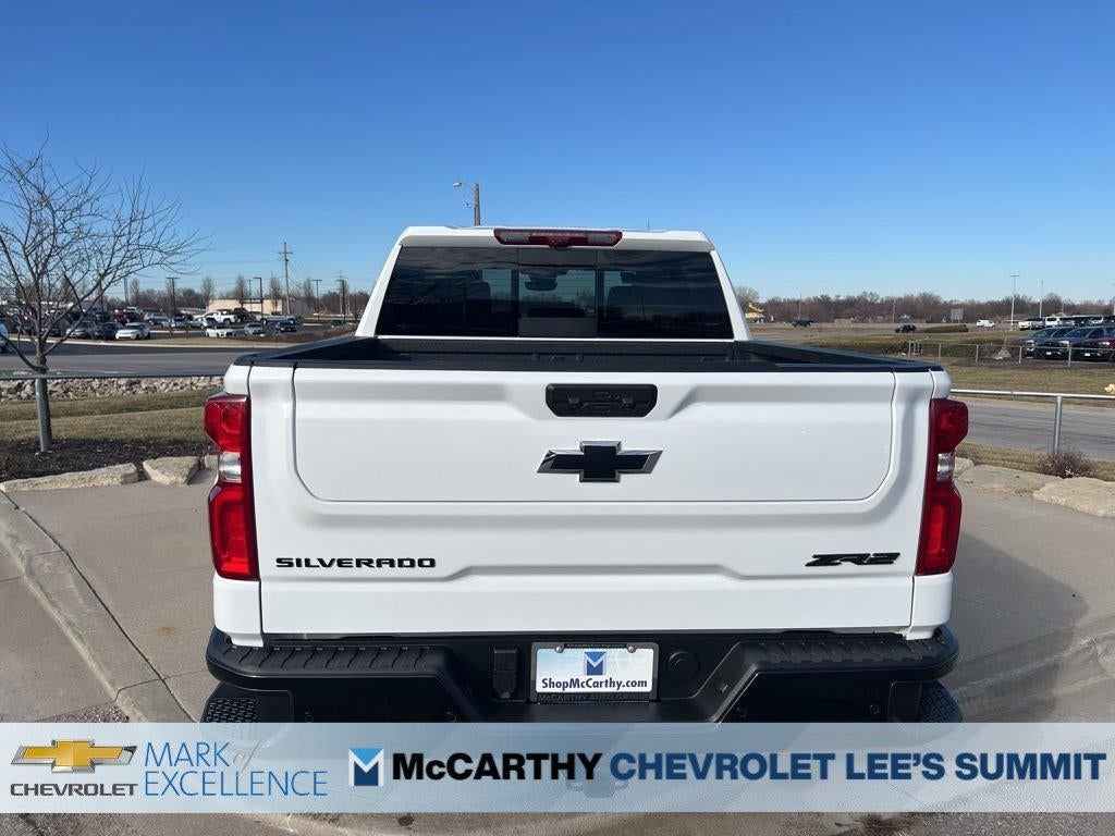 2026 Chevrolet Silverado 1500 Crew Cab Short Box 4-Wheel Drive ZR2