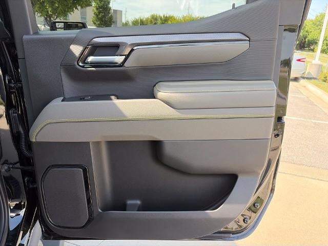 2026 Chevrolet Silverado 1500 Crew Cab Short Box 4-Wheel Drive ZR2