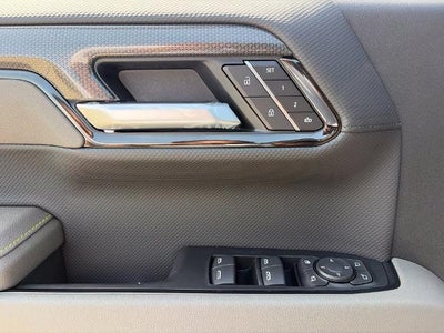 2026 Chevrolet Silverado 1500 Crew Cab Short Box 4-Wheel Drive ZR2