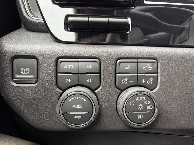 2026 Chevrolet Silverado 1500 Crew Cab Short Box 4-Wheel Drive ZR2