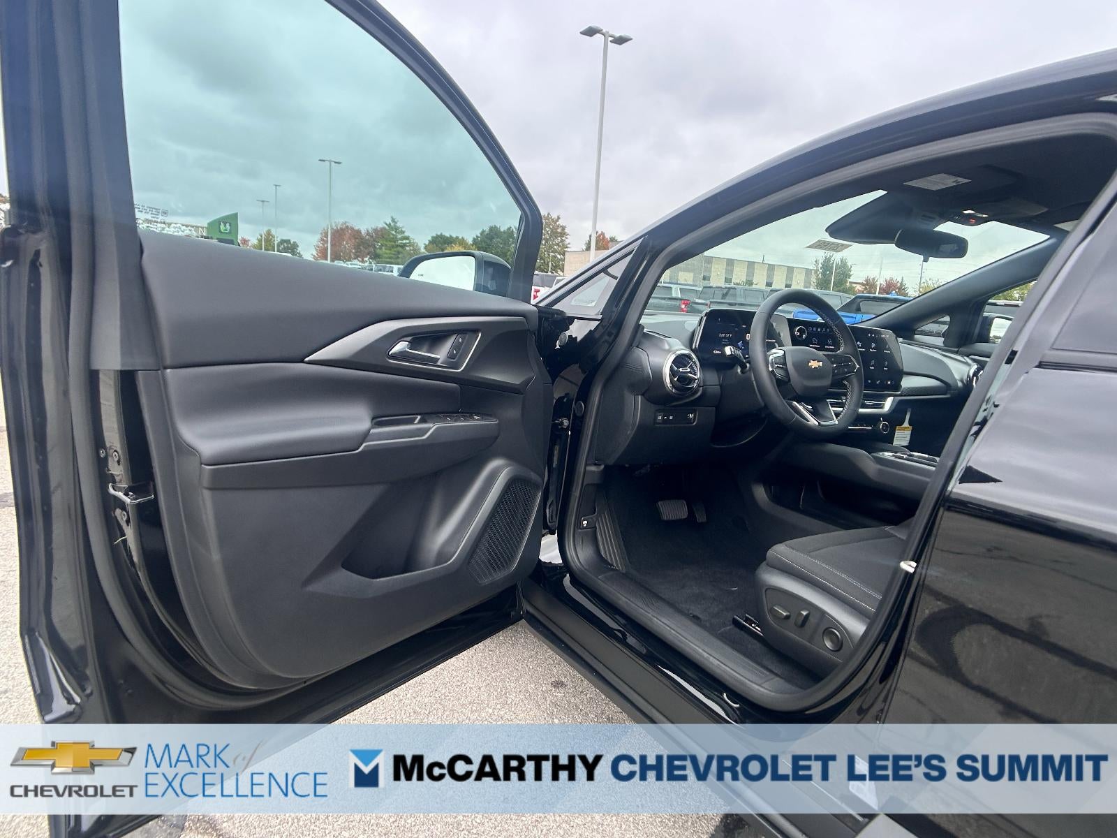 2026 Chevrolet Equinox EV 4dr LT1 w/PCY