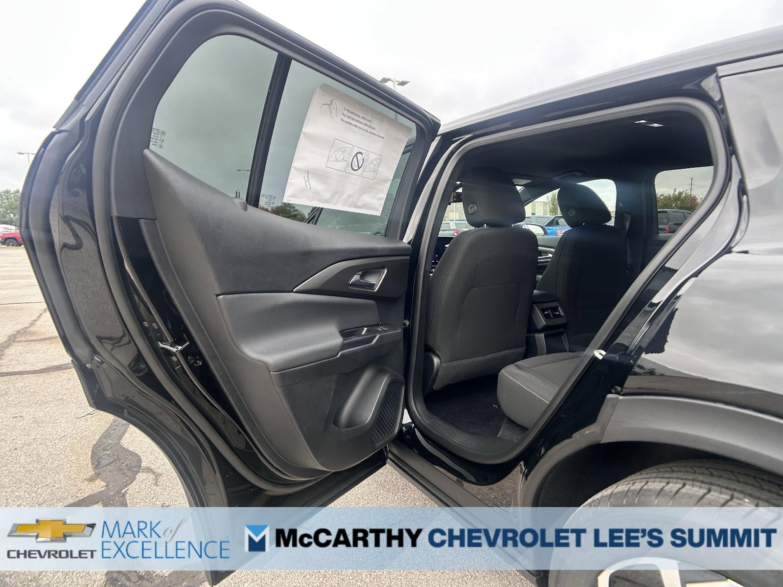 2026 Chevrolet Equinox EV 4dr LT1 w/PCY