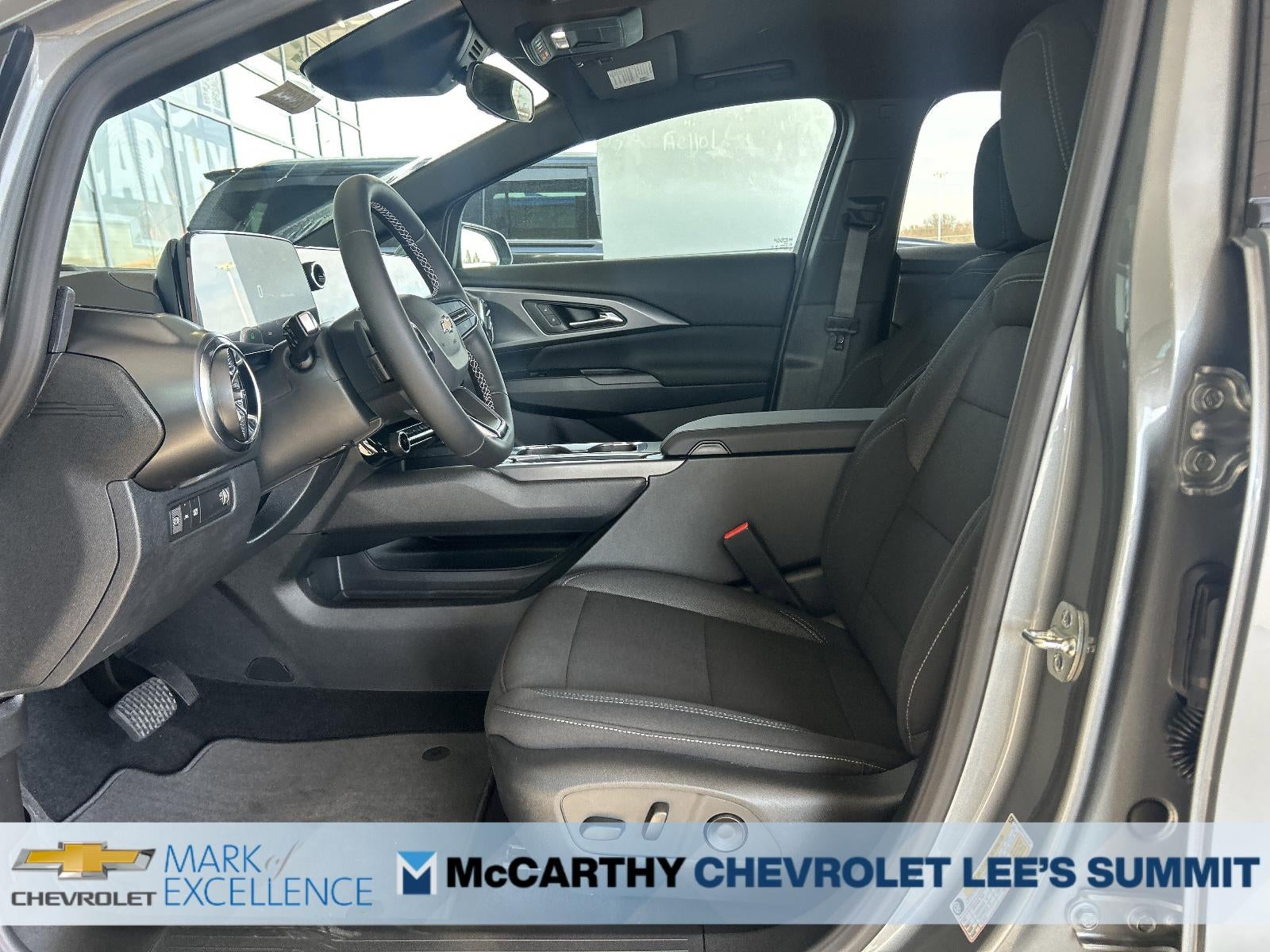 2026 Chevrolet Equinox EV 4dr LT1 w/PCY