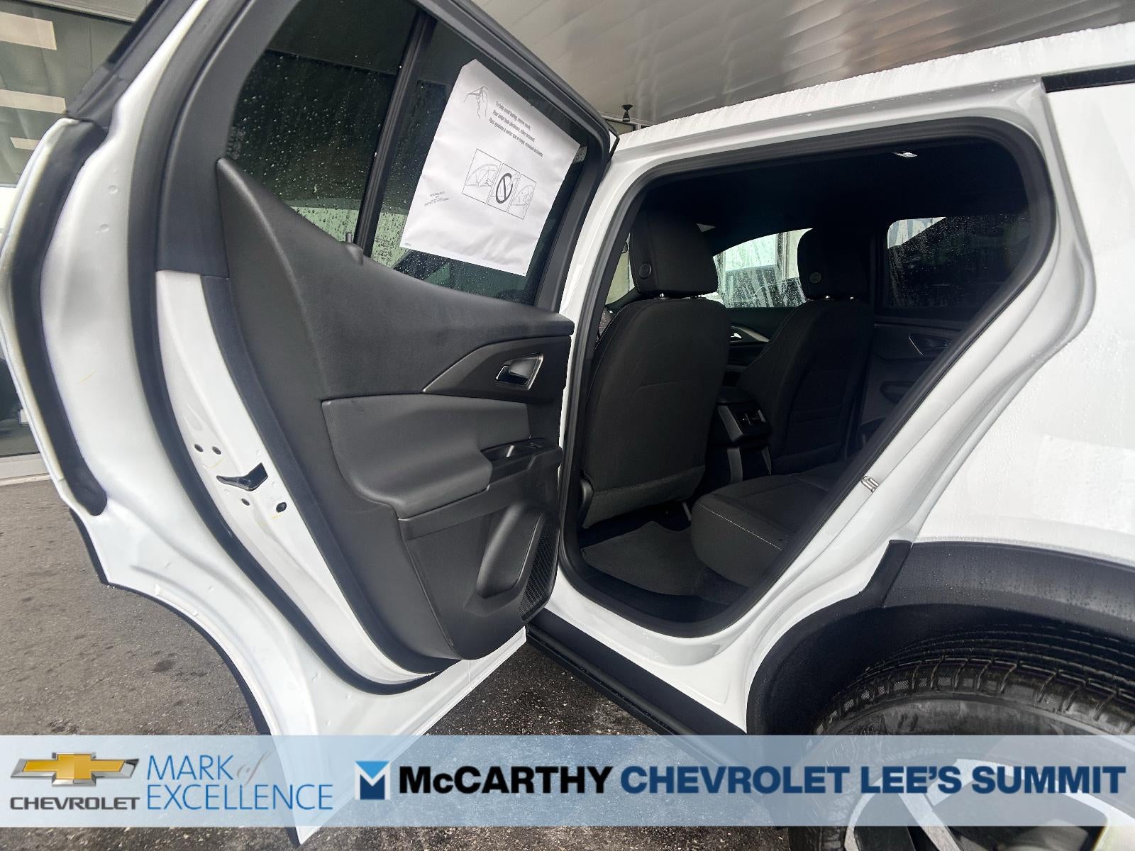 2026 Chevrolet Equinox EV 4dr LT1 w/PCY