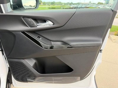 2027 Chevrolet Equinox FWD LT