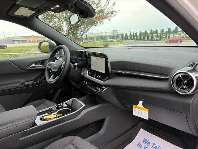 2027 Chevrolet Equinox FWD LT