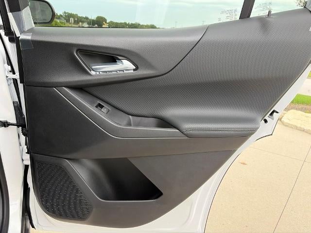 2027 Chevrolet Equinox FWD LT