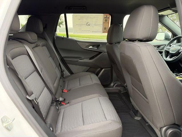 2027 Chevrolet Equinox FWD LT