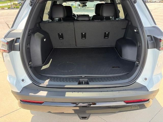 2027 Chevrolet Equinox FWD RS