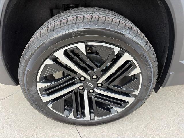 2027 Chevrolet Equinox FWD RS