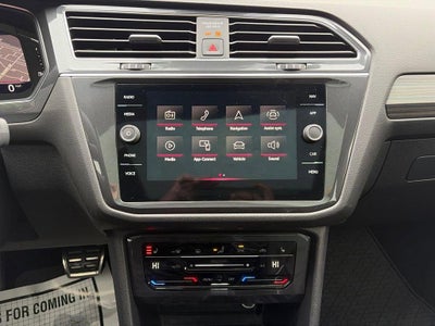 2022 Volkswagen Tiguan SEL R-Line