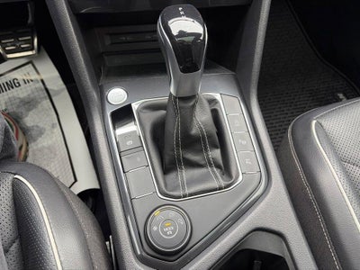 2022 Volkswagen Tiguan SEL R-Line