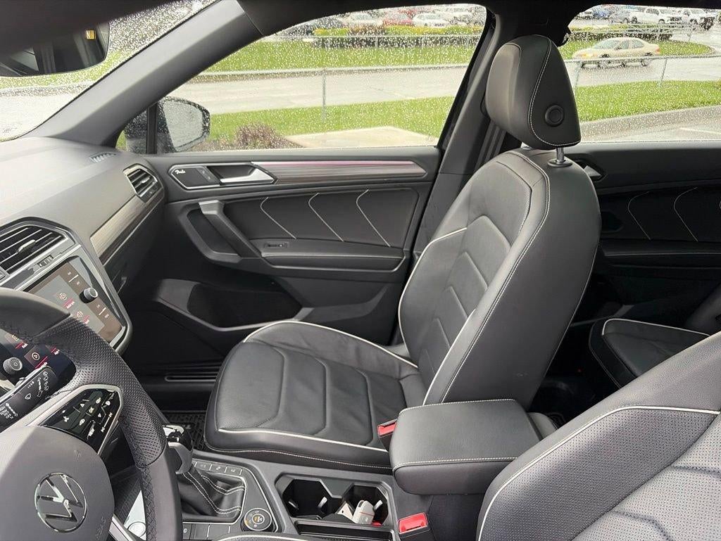 2022 Volkswagen Tiguan SEL R-Line