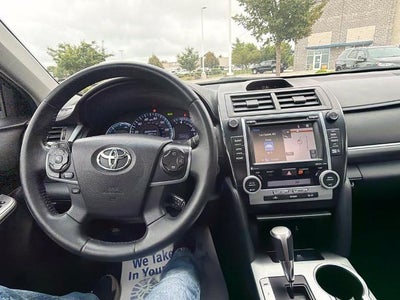 2014 Toyota Camry Hybrid LE