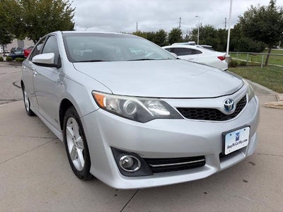 2014 Toyota Camry Hybrid LE