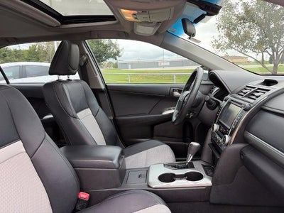 2014 Toyota Camry Hybrid LE
