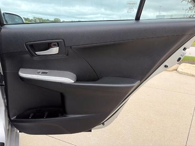 2014 Toyota Camry Hybrid LE