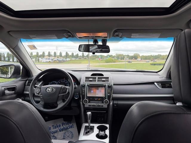 2014 Toyota Camry Hybrid LE
