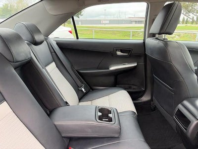 2014 Toyota Camry Hybrid LE