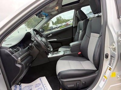 2014 Toyota Camry Hybrid LE