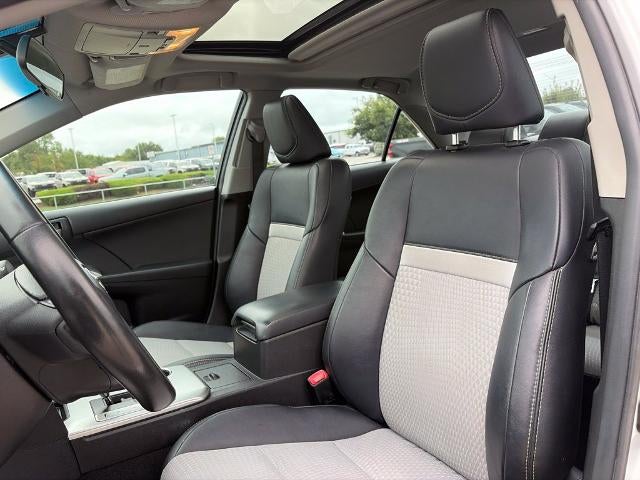 2014 Toyota Camry Hybrid LE