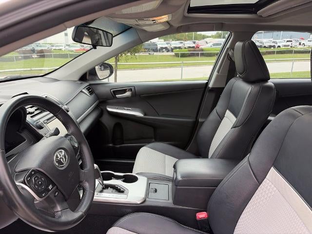 2014 Toyota Camry Hybrid LE