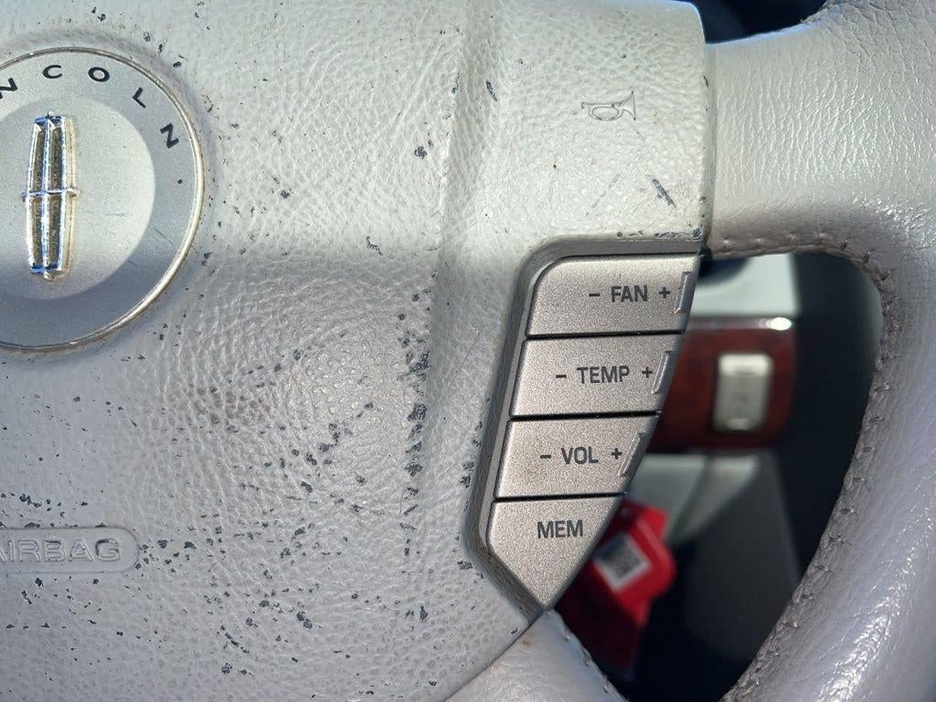 2004 Lincoln Aviator Luxury