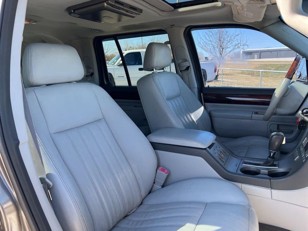 2004 Lincoln Aviator Luxury