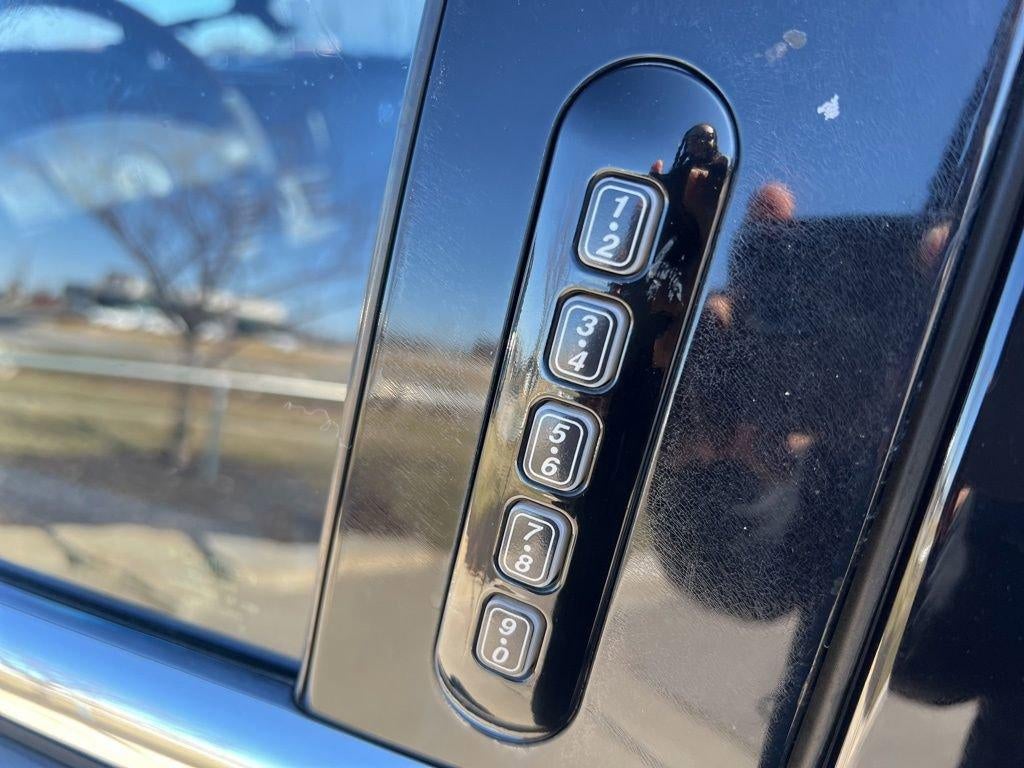 2004 Lincoln Aviator Luxury