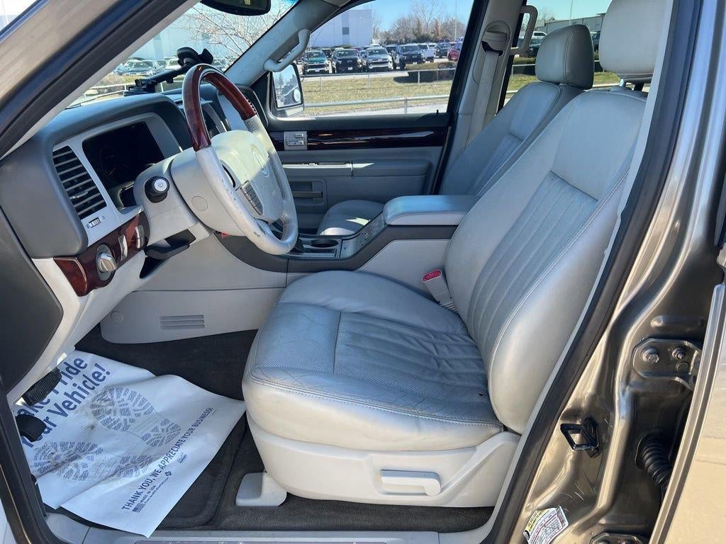 2004 Lincoln Aviator Luxury