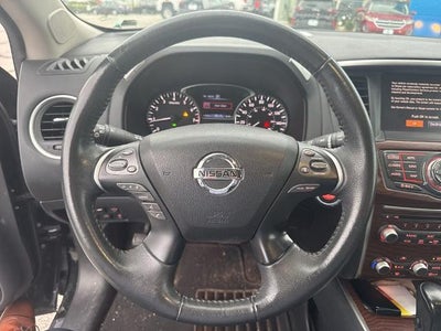 2017 Nissan Pathfinder Platinum