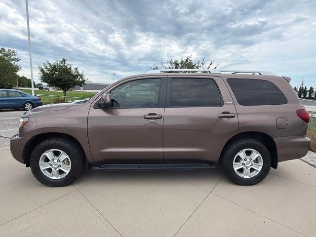 2019 Toyota Sequoia SR5